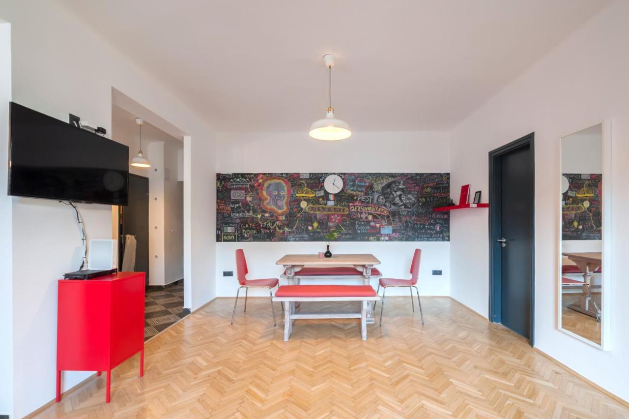New Design Apartment By Gozsdu Court Budapest Kültér fotó